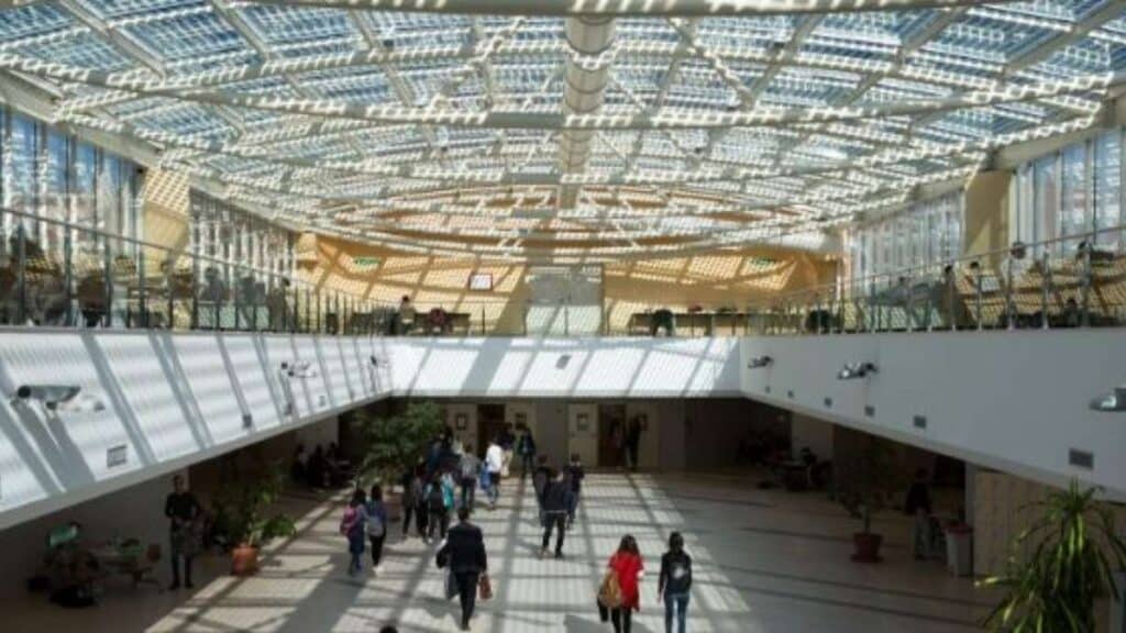 Test Medicina Cattolica 2025 - bando e date