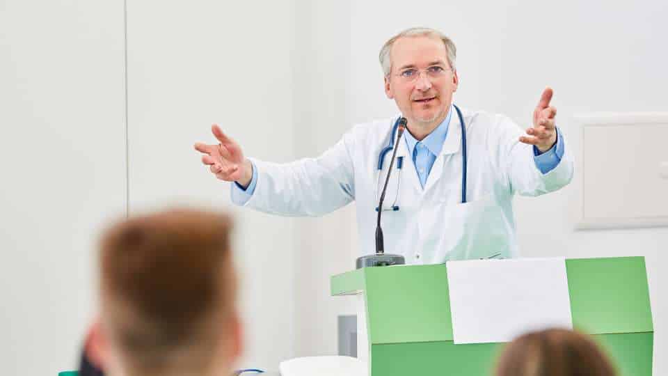 riforma accesso Medicina - semestre filtro con esami scritti e simultanei su scala nazionale